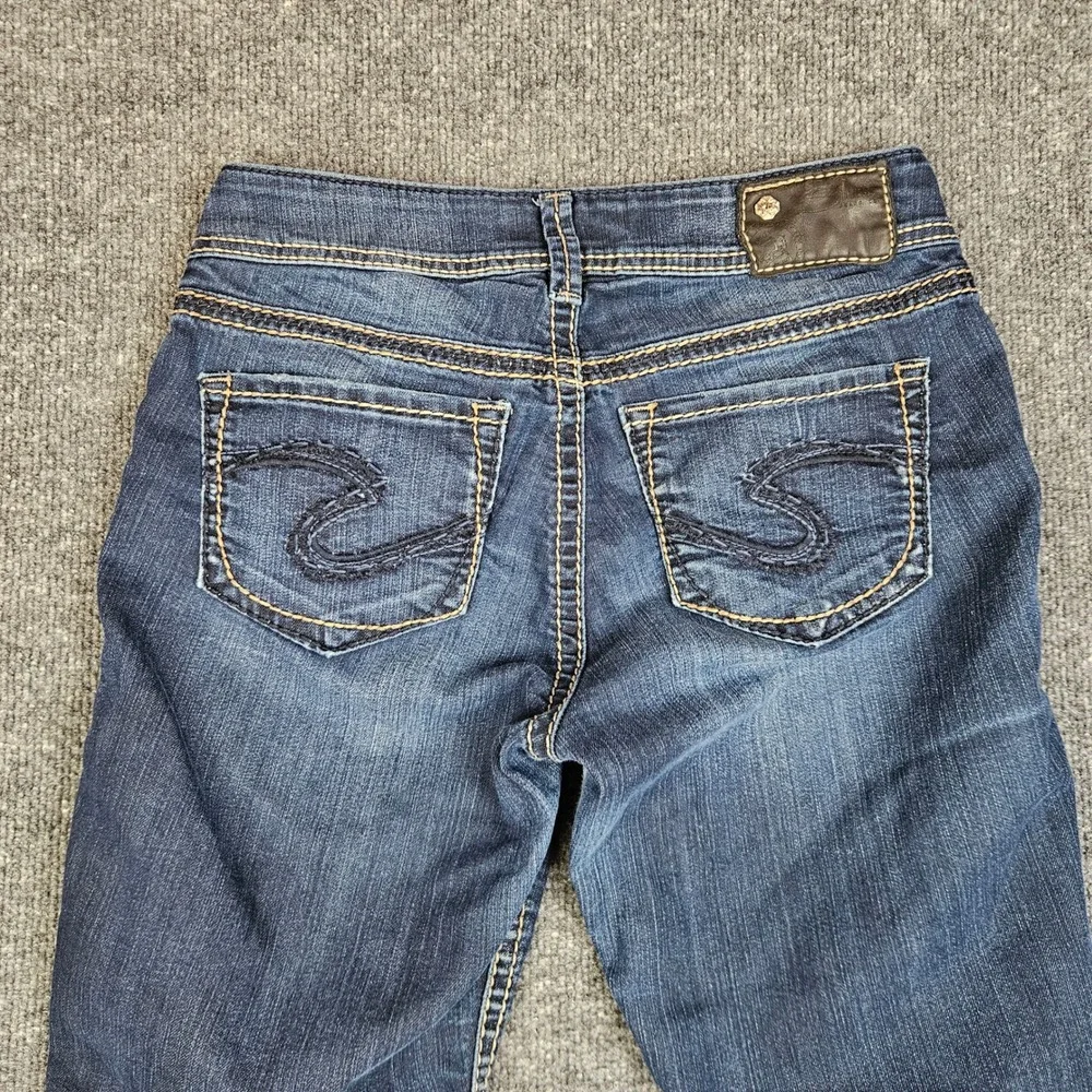 Silver Suki Capri Jeans Women's 26 Dark Wash Denim‎ Stretch Mid Rise Cropped